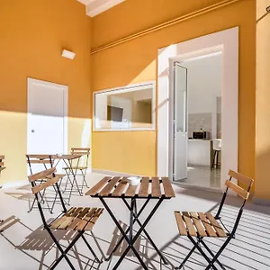 Palazzobellini , Aeroporto di Catania Fontana Rossa Italia